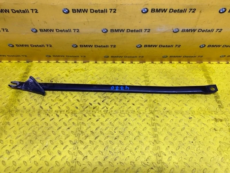 Растяжка стоек Bmw 3 2005 51617135646 E90 N46B20B, передняя правая