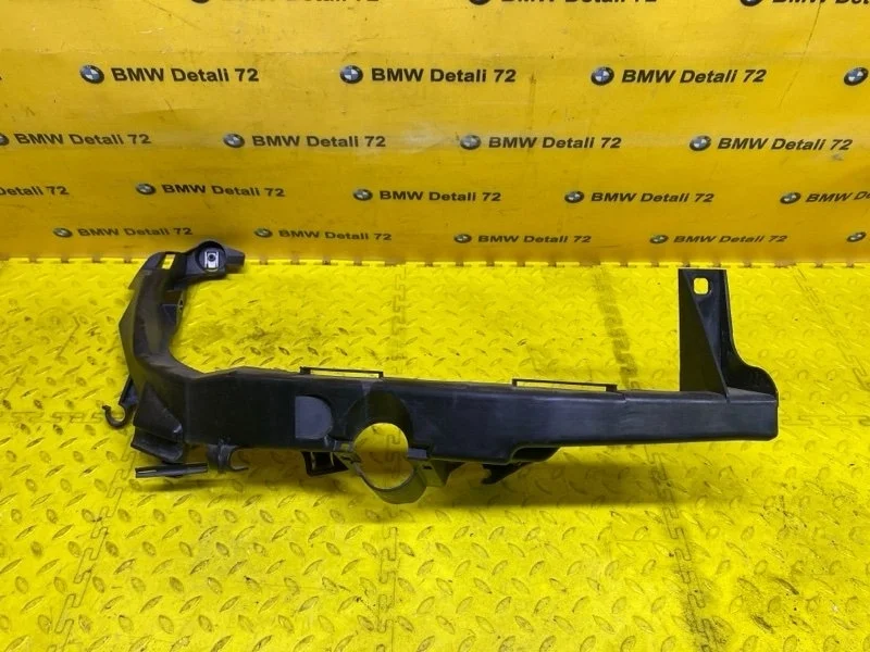Кронштейн фары Bmw 3 2005 51647116708 E90 N46B20B, передний правый