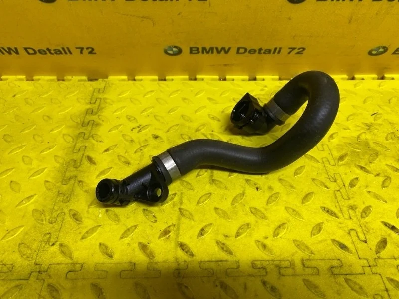 Патрубок системы охлаждения Bmw 3 2005 17117524710 E90 N46B20B