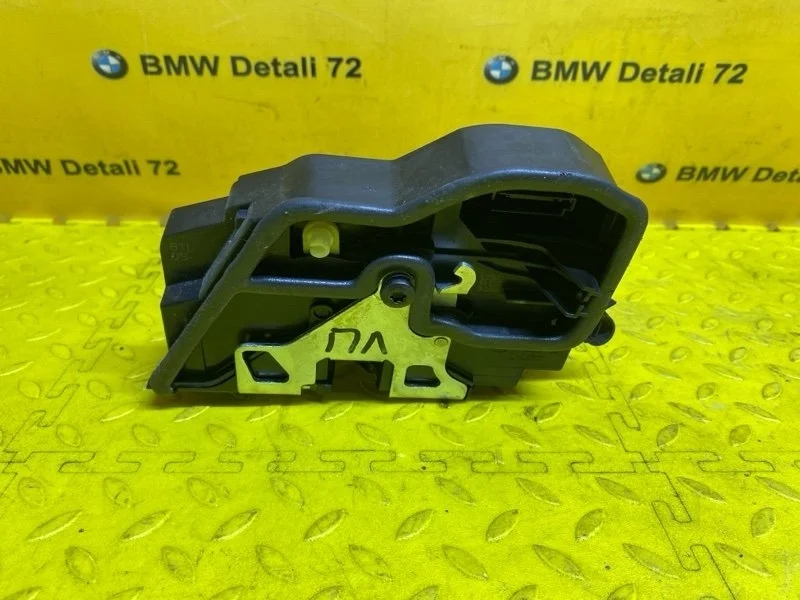 Замок боковой двери Bmw X5 2007 51217202145 E70, передний левый