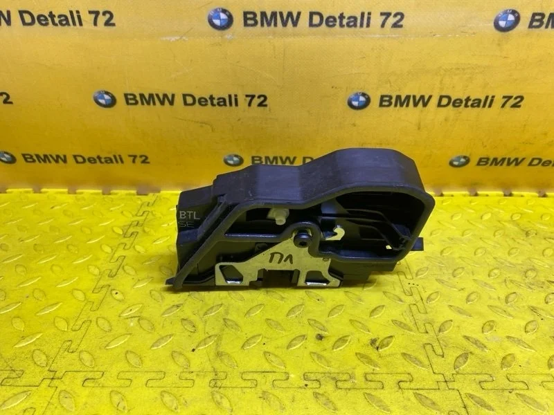 Замок боковой двери Bmw X5 2007 51217202145 E70, передний левый