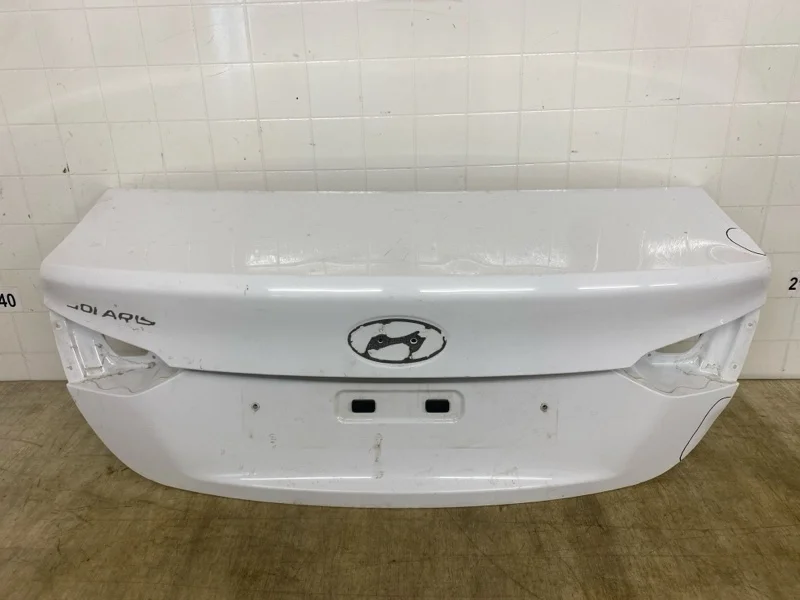 Крышка багажника HYUNDAI SOLARIS 2 2017 2018 2019 2020 2021 2022