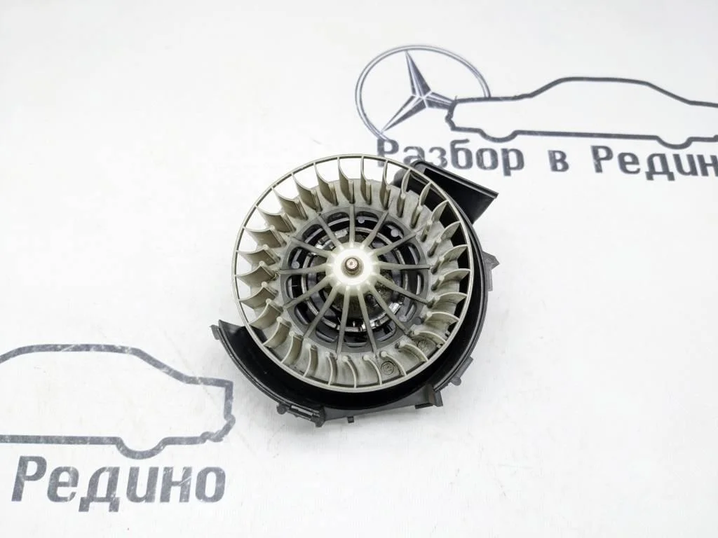 Моторчик печки Mercedes-Benz