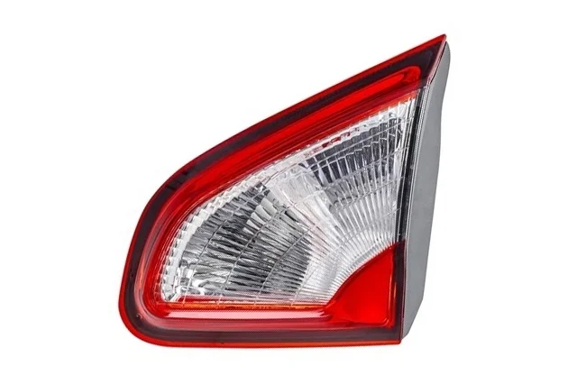 Фонарь задний правый внутренний NISSAN QASHQAI J10 2010-2013