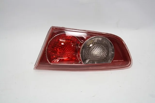 Фонарь задний правый внутренний Уценка 10% (царапины) MITSUBISHI LANCER X CY 2007-2010