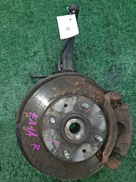 Кулак поворотный правый EA1W MITSUBISHI LEGNUM EA 1996-1998, LEGNUM EA 1998-2002, GALANT ЕВРОПА EA 1997-2003