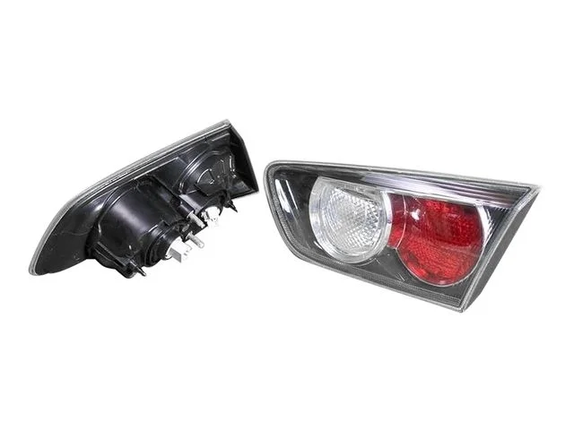 Фонарь задний правый внутренний MITSUBISHI LANCER X CY 2010-2014