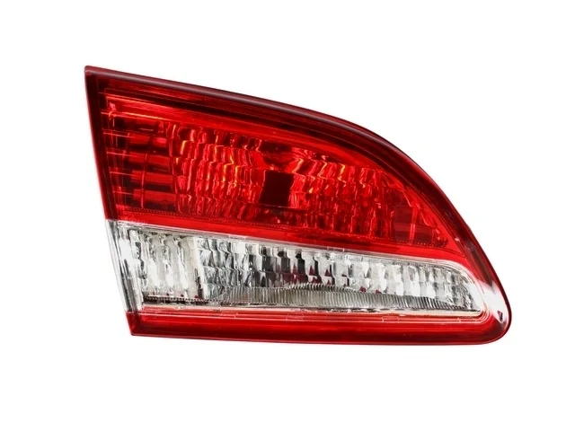 Фонарь задний левый внутренний NISSAN ALMERA G15RA 2013-