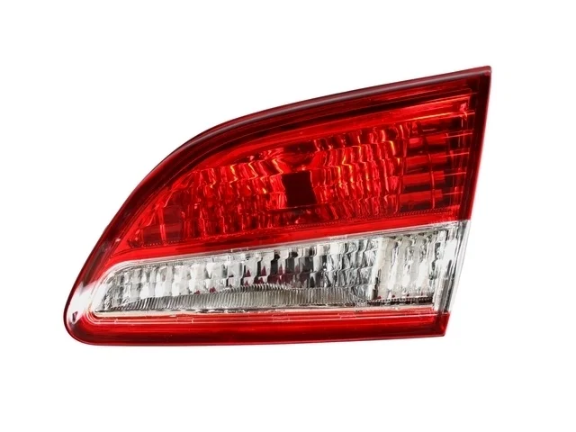 Фонарь задний правый внутренний NISSAN ALMERA G15RA 2013-