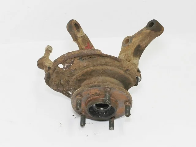 Кулак поворотный правый INFINITI INFINITI I35 A33 2000-2004, NISSAN MAXIMA V A33 1999-2006