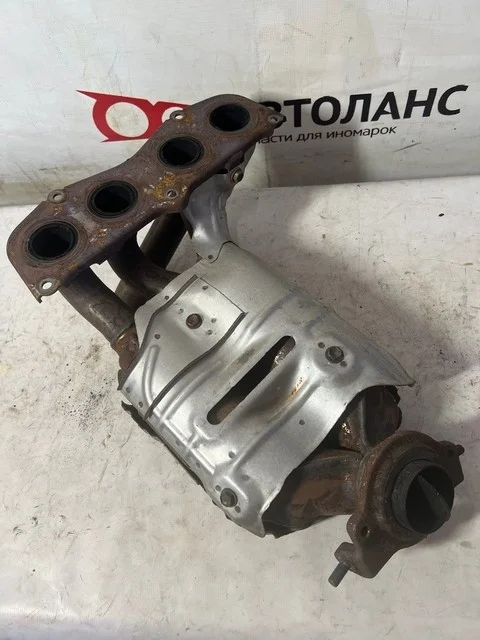 Коллектор выпускной AZT251 TOYOTA AVENSIS T250 2006-2008, AVENSIS T250 2003-2006