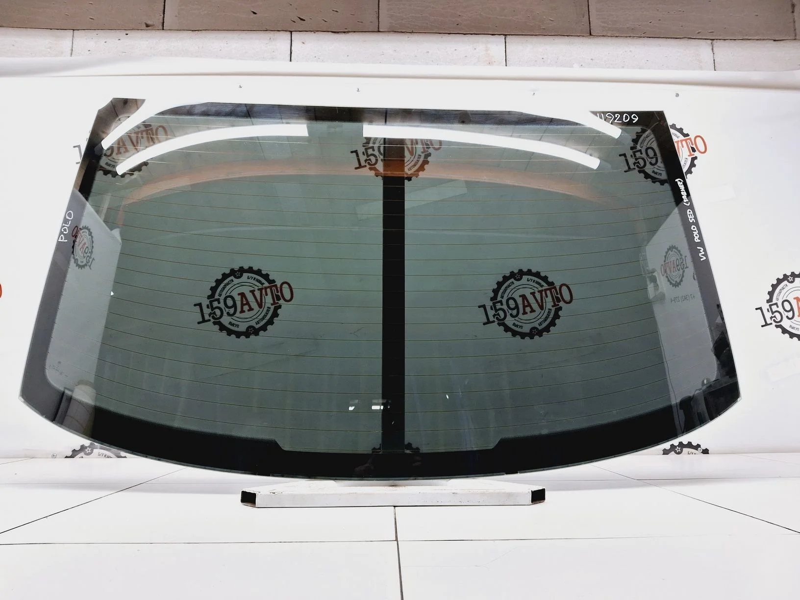 стекло VW Polo Sedan 2010-2020