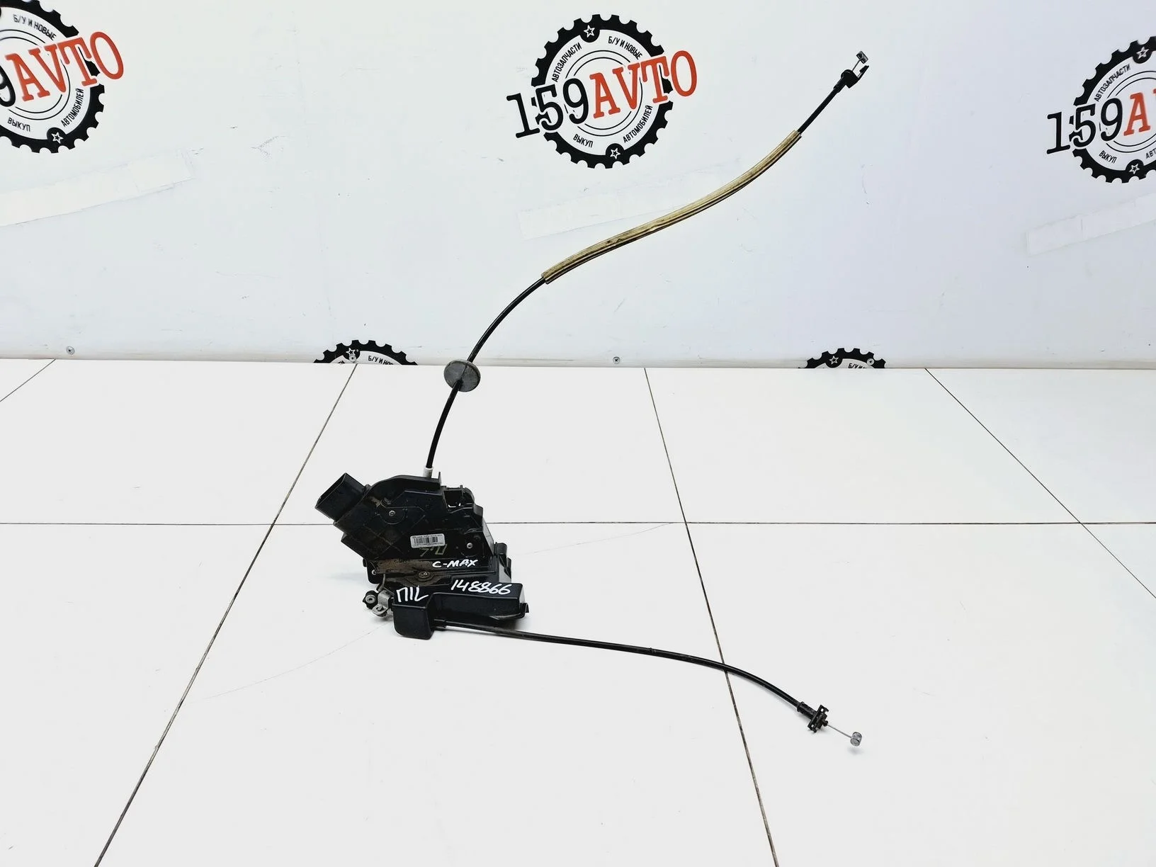замок двери Ford C-MAX I 2003-2010