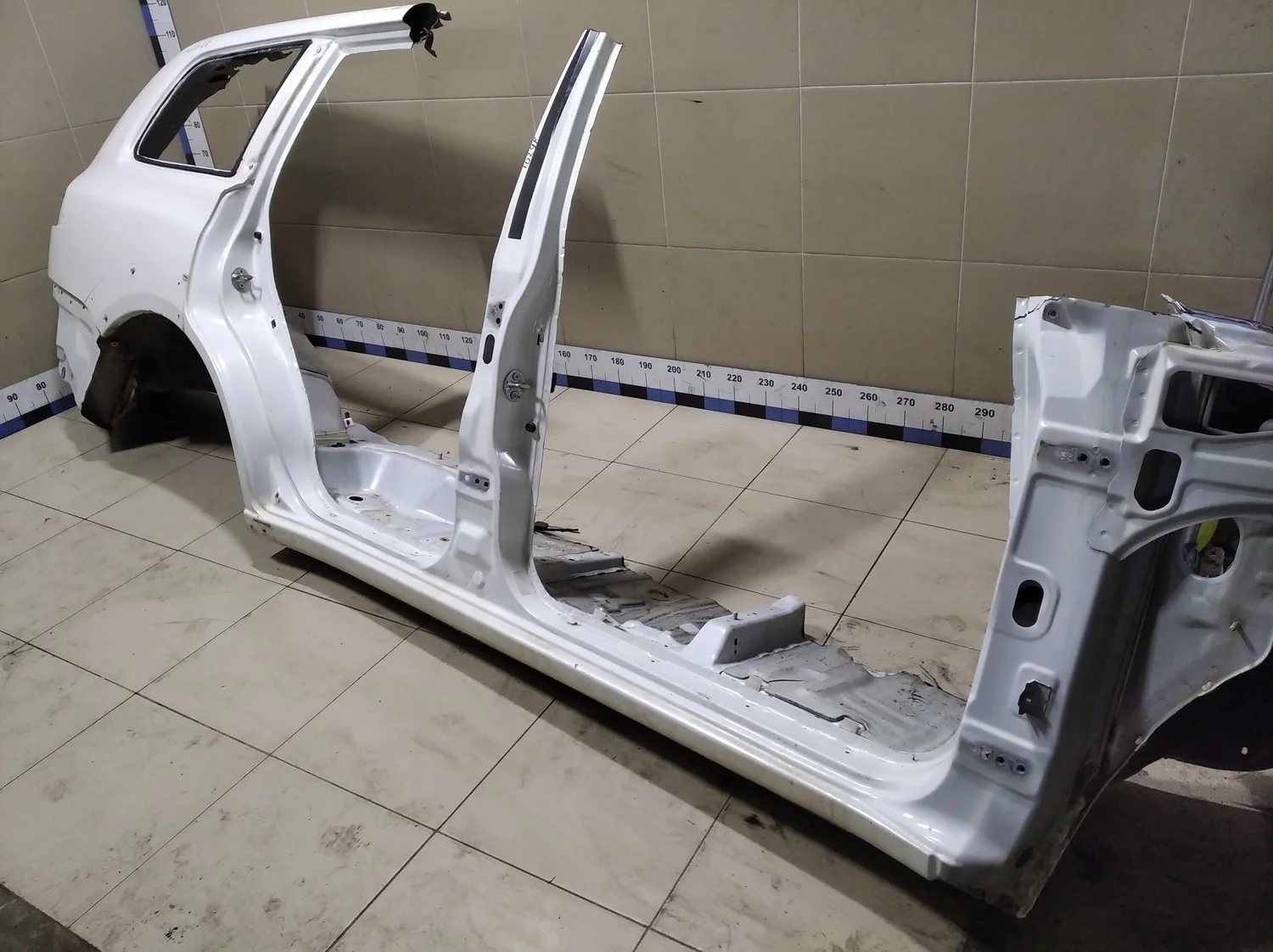 Порог со стойкой правый Pajero/Montero Sport (KH) 2008>