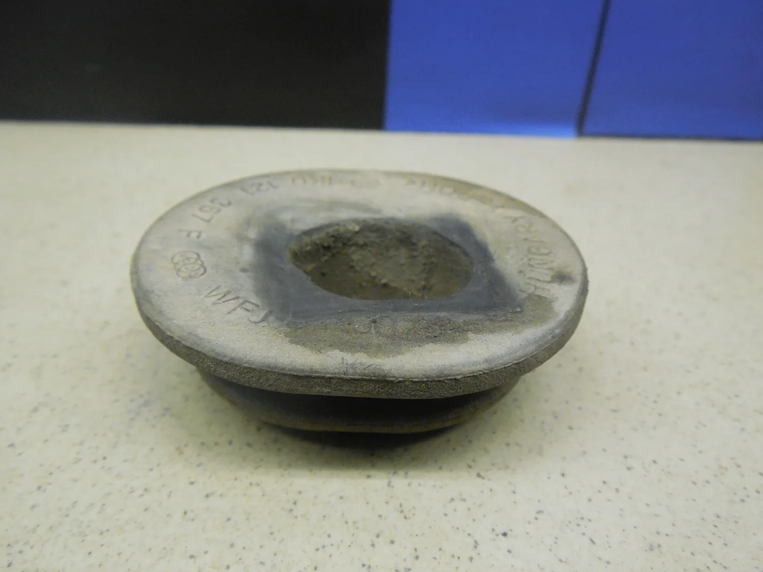 Подушка радиатора Fabia 2007-2015