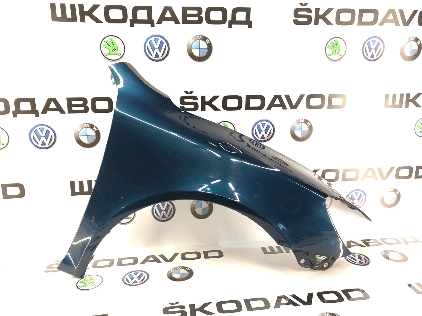 Крыло Skoda Octavia 2012 1Z0821106C A5 (1Z) 1.2 CBZB, переднее правое