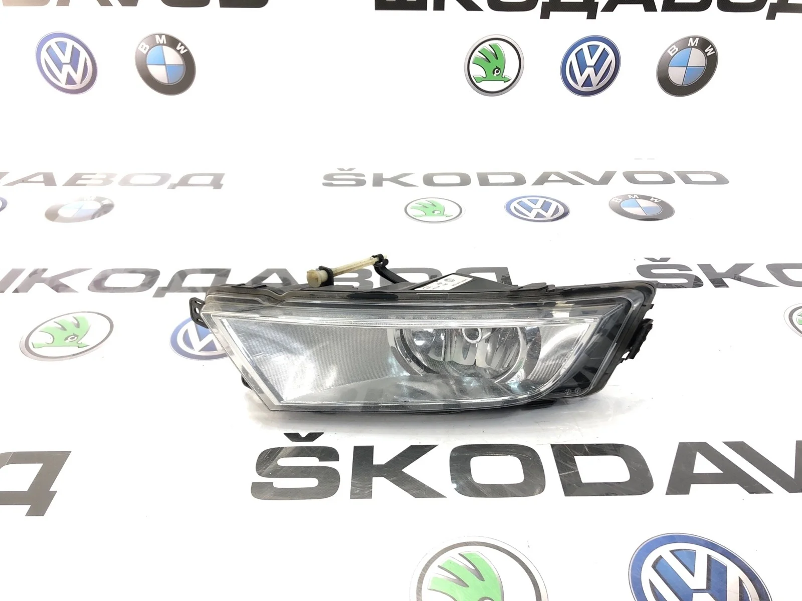 Фара противотуманная Skoda Octavia 2015 5E0941699D A7 (5E) 2.0 CRMB, передняя левая