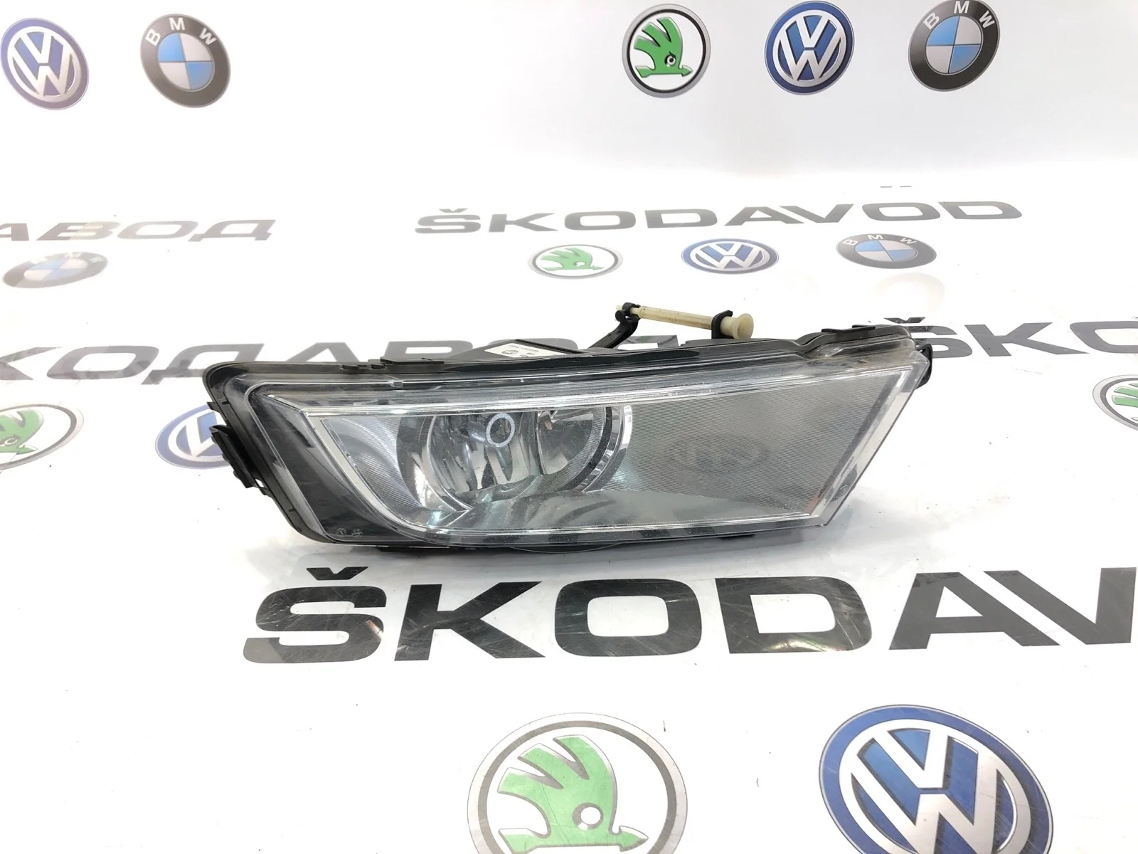 Фара противотуманная Skoda Octavia 2015 5E0941702D A7 (5E) 2.0 CRMB, передняя правая