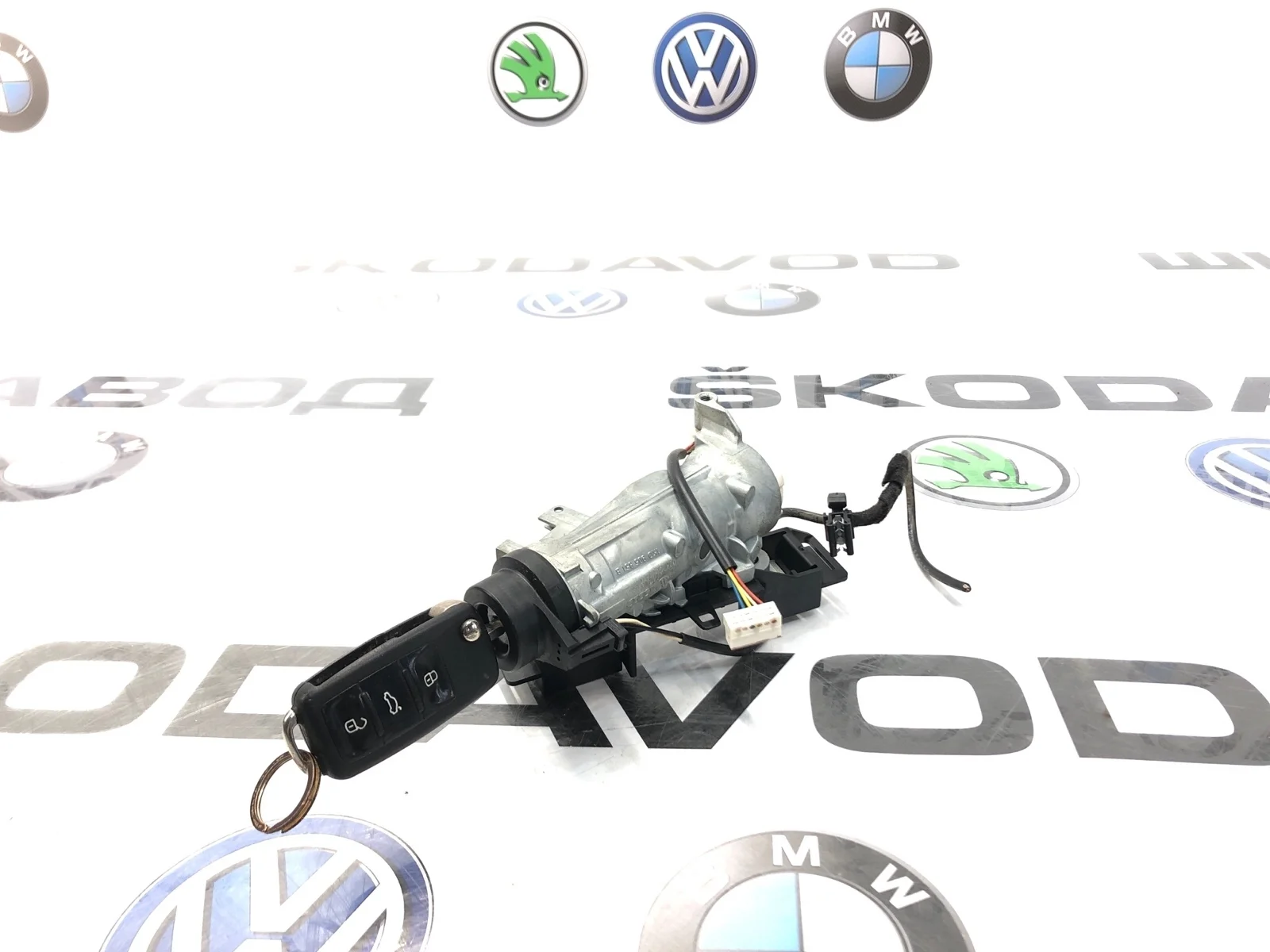 Замок зажигания Skoda Octavia 2011 1K0905851B A5 (1Z) 1.2 CBZB