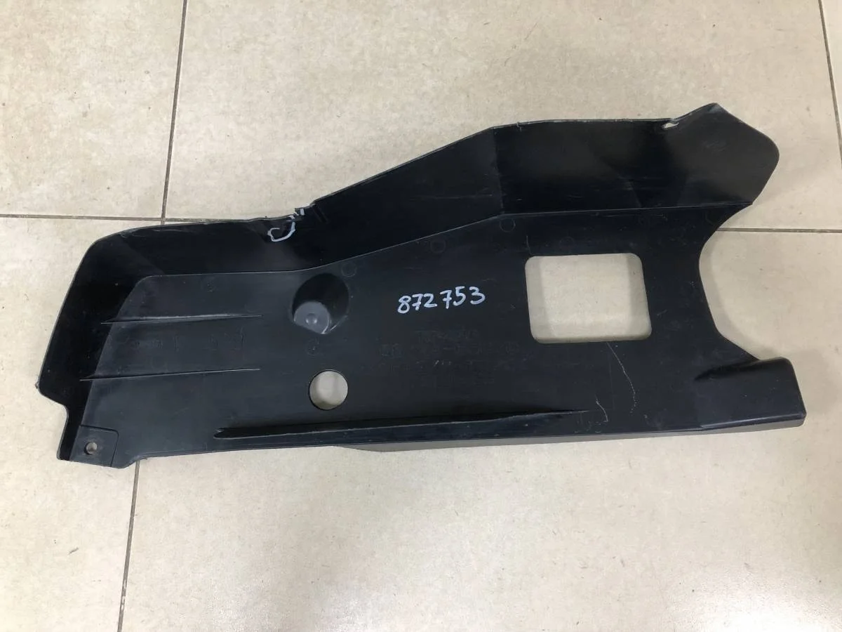 Пыльник кузов наружные Toyota Land Cruiser J200 2007-2015