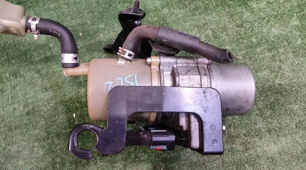 Б.у. насос гидроусилителя MAZDA MAZDA 3 BL MAZDA MAZDA 3 BL