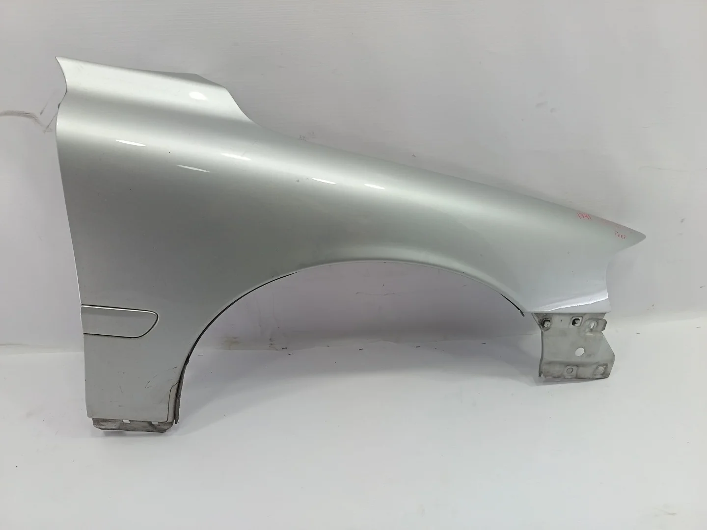 Крыло Volvo S60 2008 RS
