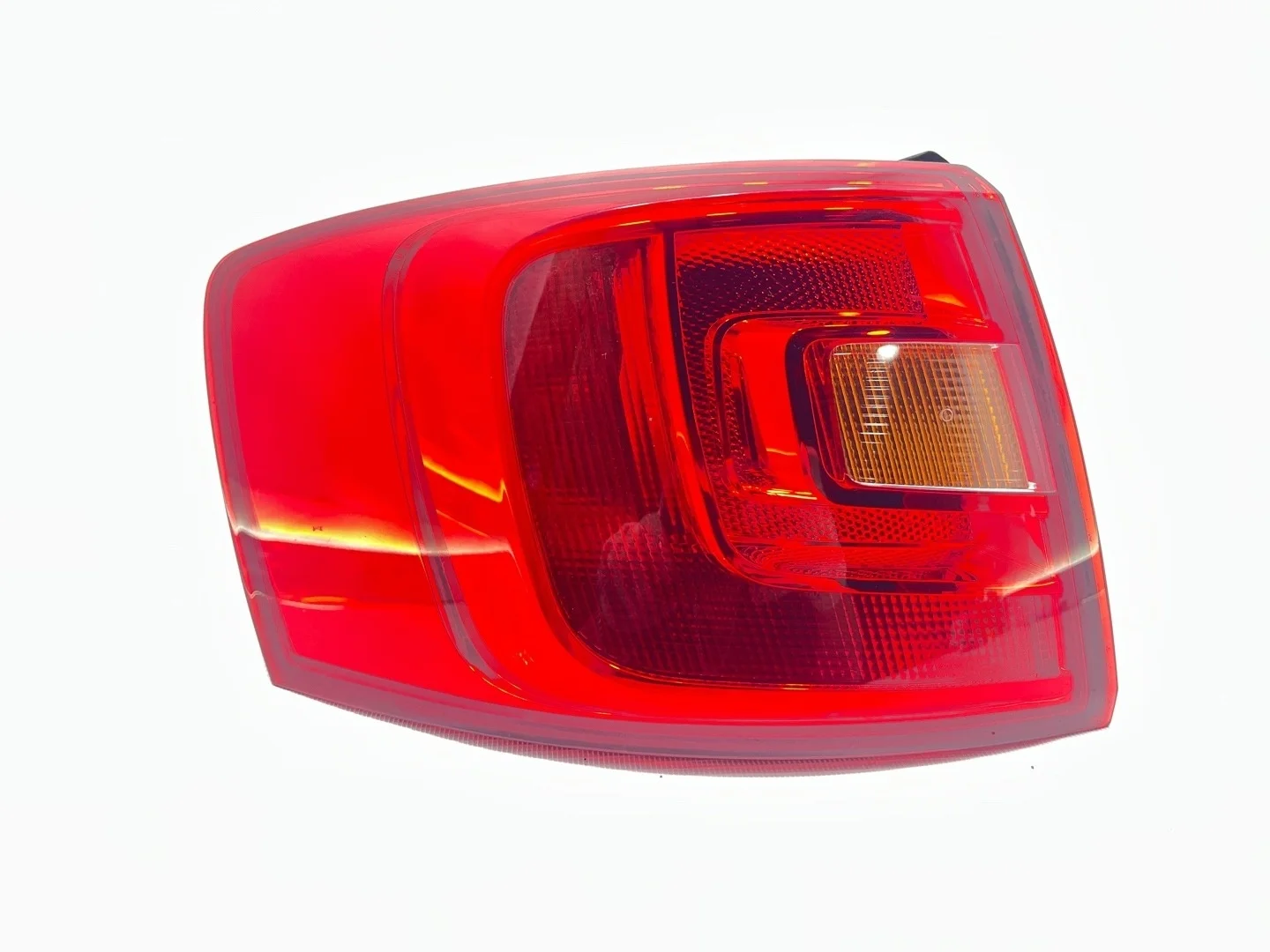 Фонарь Volkswagen Jetta 2012 A6