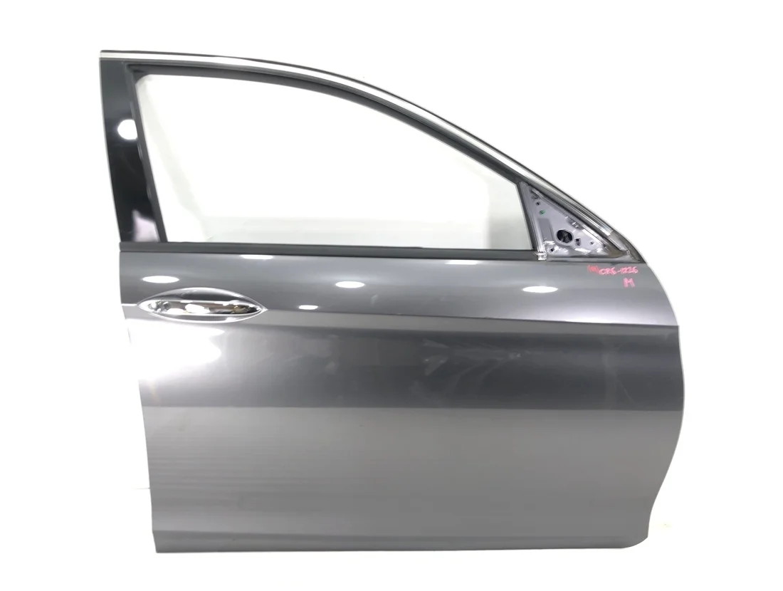 Дверь Honda Accord 2014 CR6
