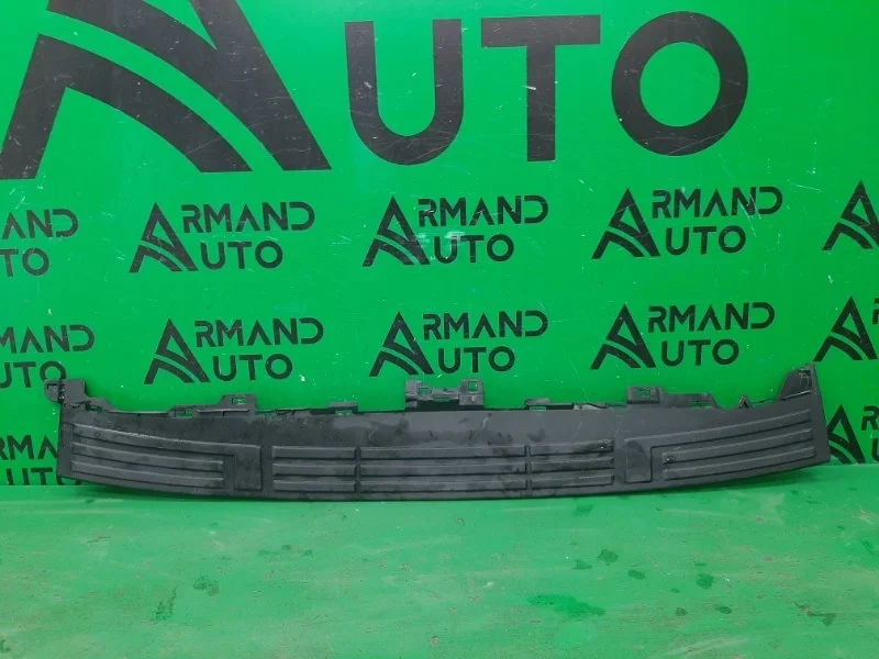 Накладка бампера верхняя TOYOTA LAND CRUISER PRADO 2009-нв 150