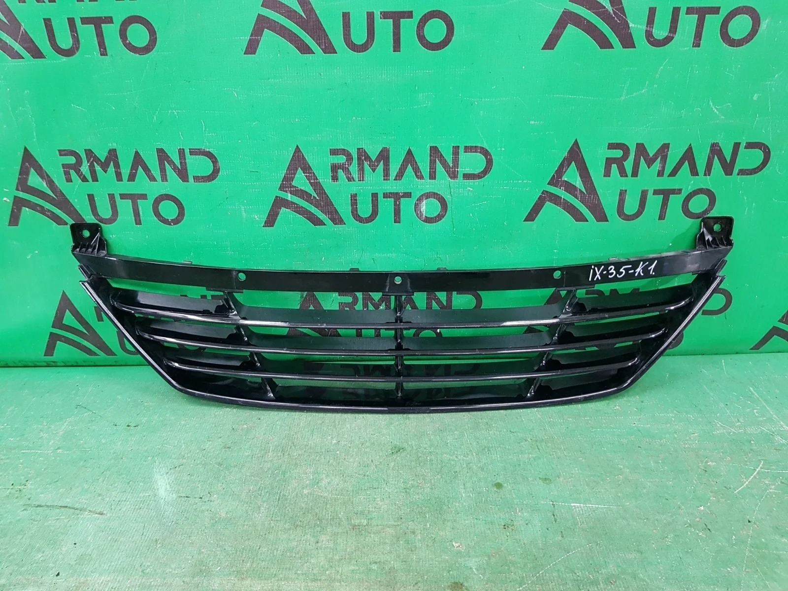 Решетка бампера HYUNDAI IX35 2010-2015