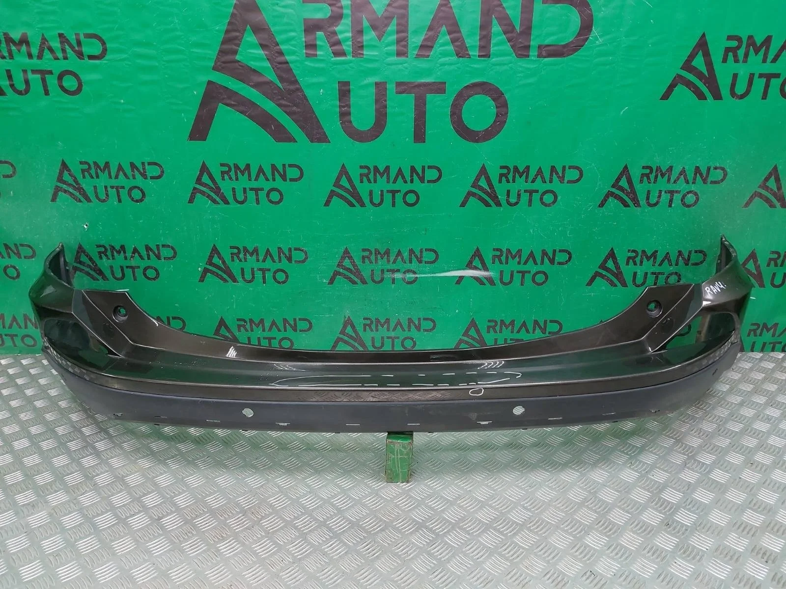 Бампер Toyota RAV4 2015-2019 CA40