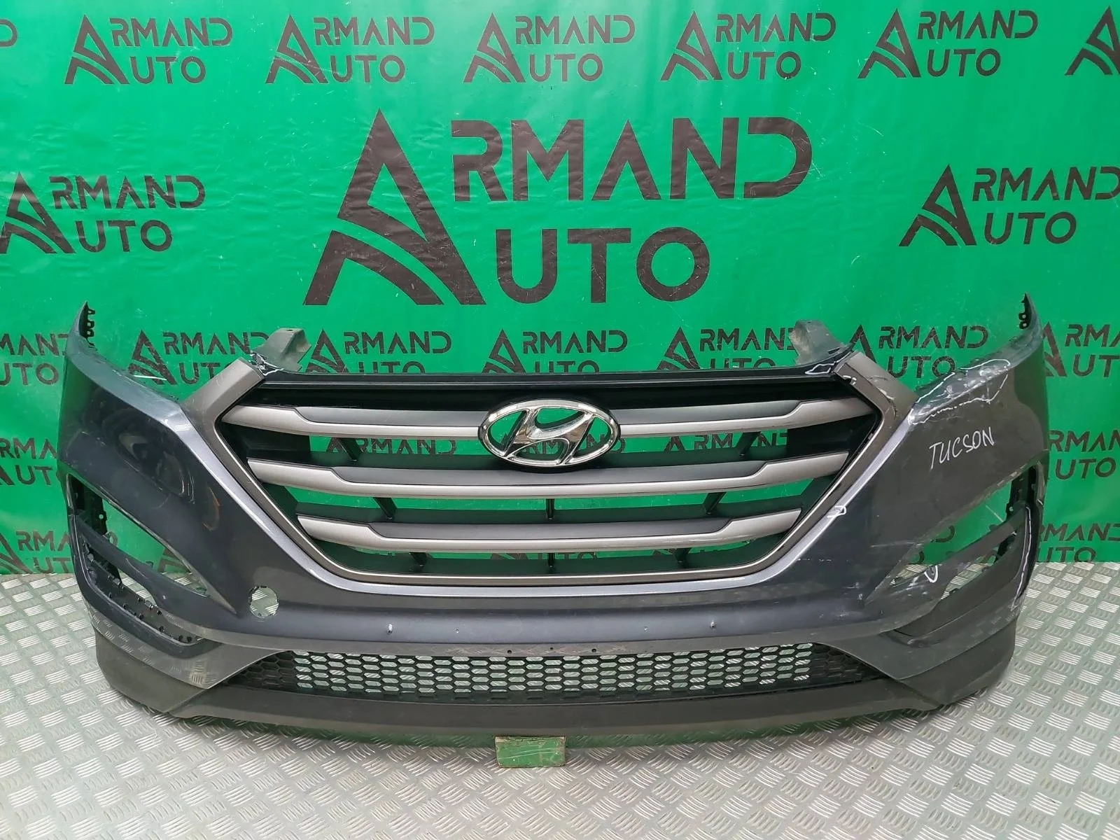 Бампер Hyundai Tucson 2015-2018 3