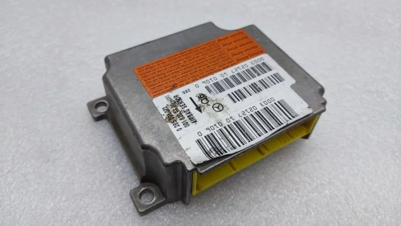Блок управления air bag Mercedes-Benz -Class 2005 W203