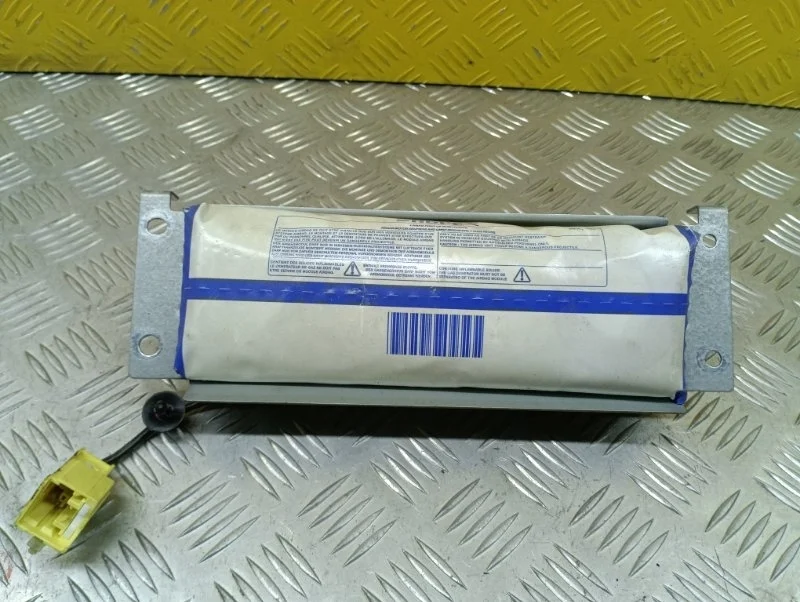 Подушка безопасности пассажирская (в торпедо) Nissan Pathfinder (R51M) 2004-2013 2008 Внедорожник