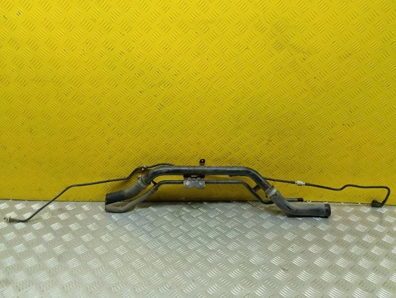 Горловина топливного бака Nissan Pathfinder (R51M) 2004-2013 2009