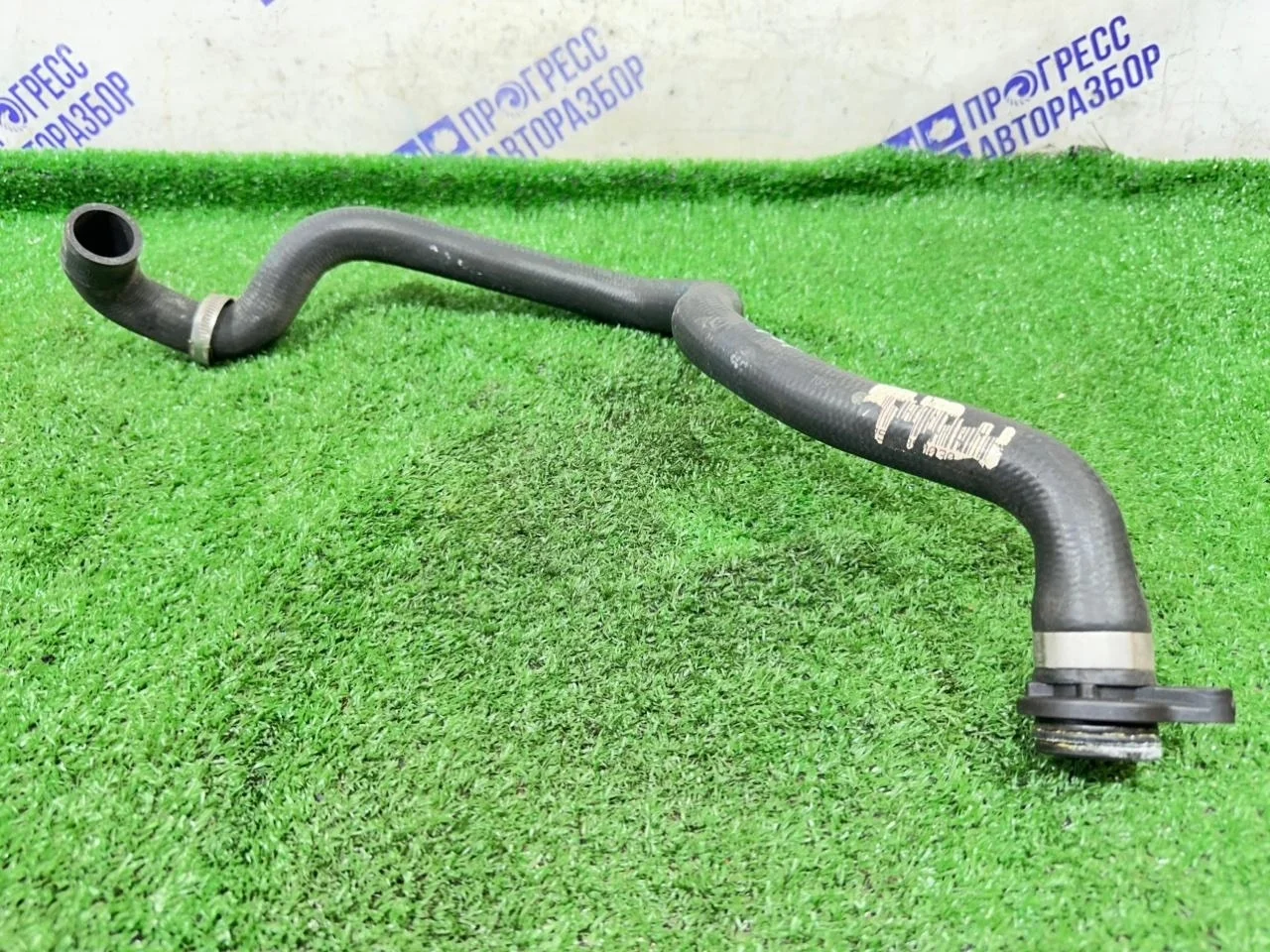 Патрубок системы охлаждения Bmw E90 11537545890 2.5 N52B25AF