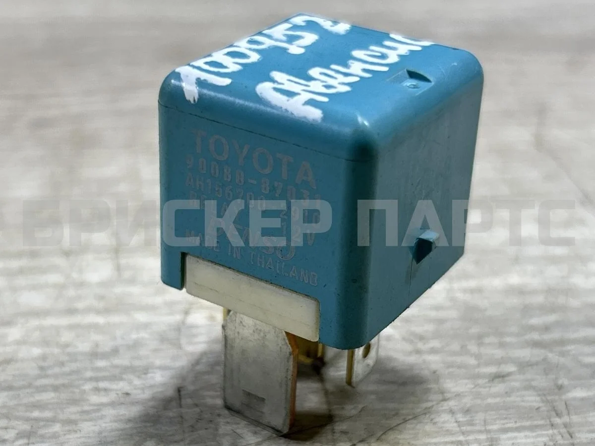 Реле Тойота Авенсис 2 (T250)