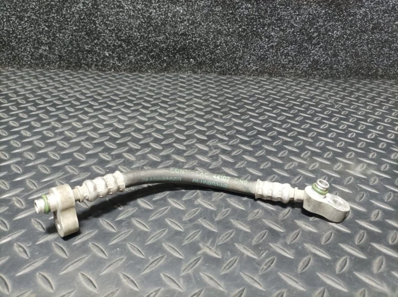 Трубка кондиционера Bmw 5 1999 64538379719 E39 M62B35