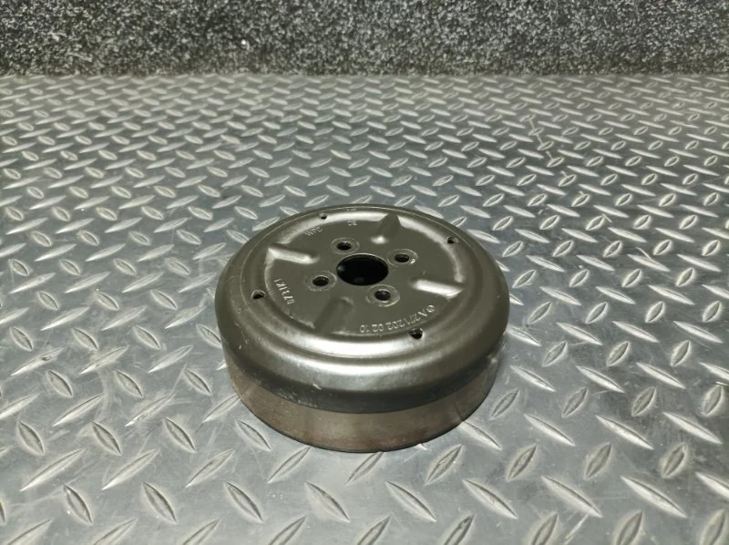 Шкив помпы Mercedes-Benz C-Klasse 2014 A2712020210 W204 M271.820