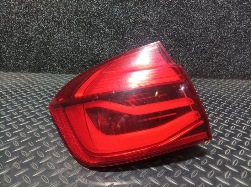 Фонарь Bmw 3 Series 2015 63217369117 F30 N20B20B