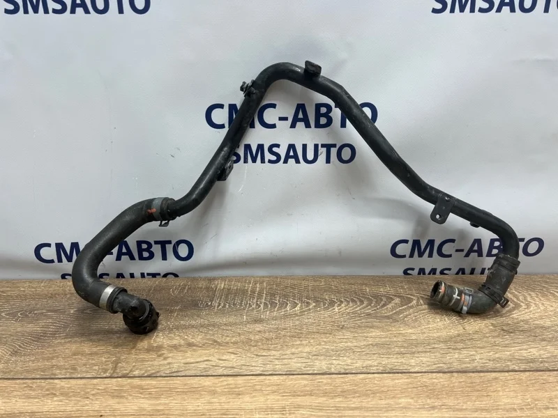Патрубок охлаждения Volkswagen Touareg 7P0121070AD NF 3.0 CGE