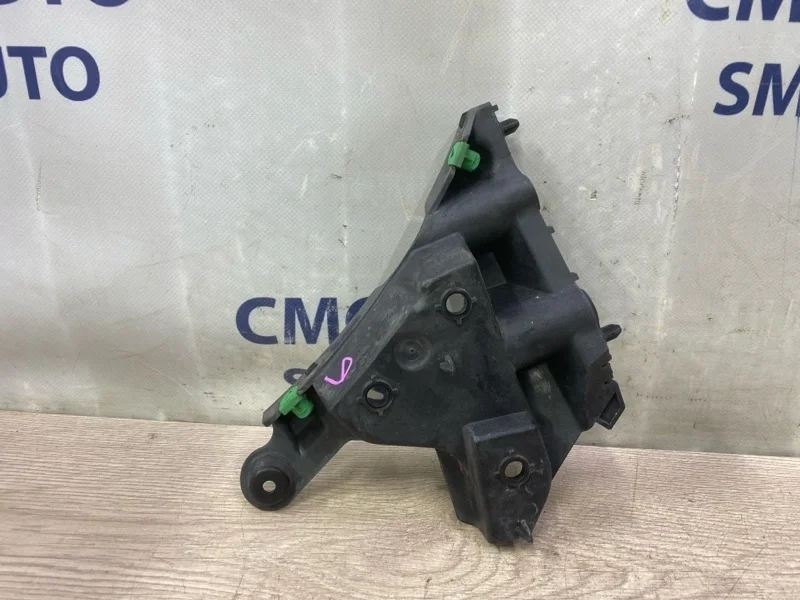 Кронштейн бампера Volvo Xc60 31383163 ХС60 3.0 B6304T4, передний левый