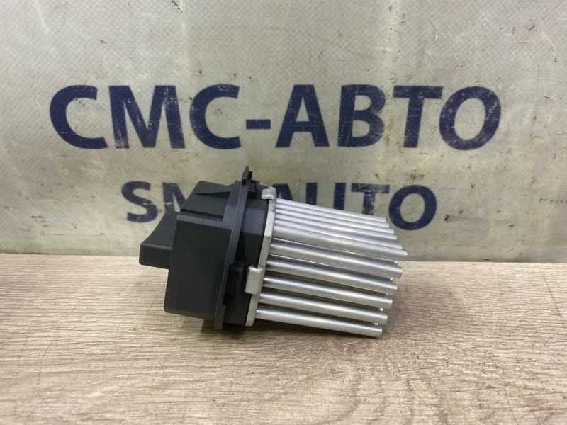 Резистор отопителя Volvo Xc60 30767040 ХС60 3.0 B6304T4