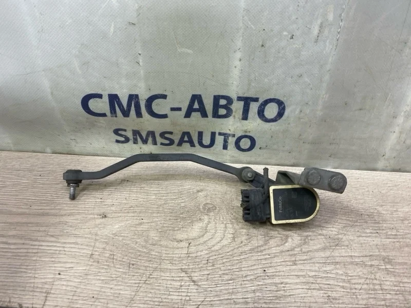 Датчик уровня подвески Volvo Xc60 31288272 ХС60 3.0 B6304T4, передний правый