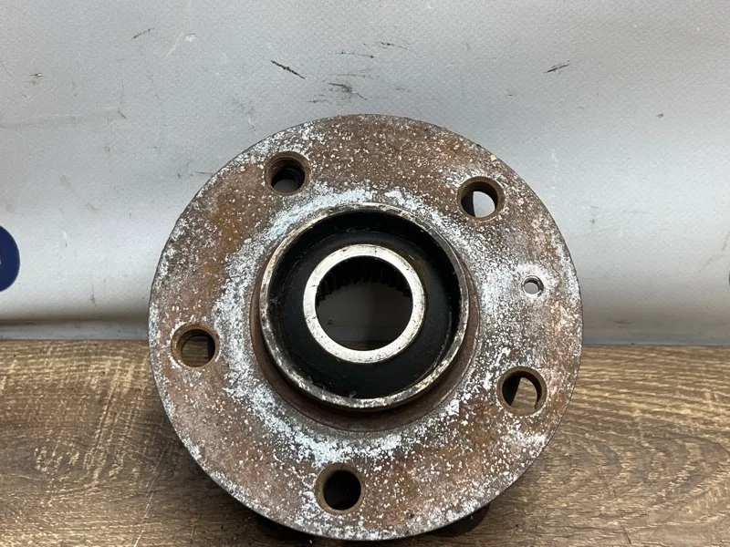 Ступица Audi A7 4H0498625A C7 3.0 CGW, передняя