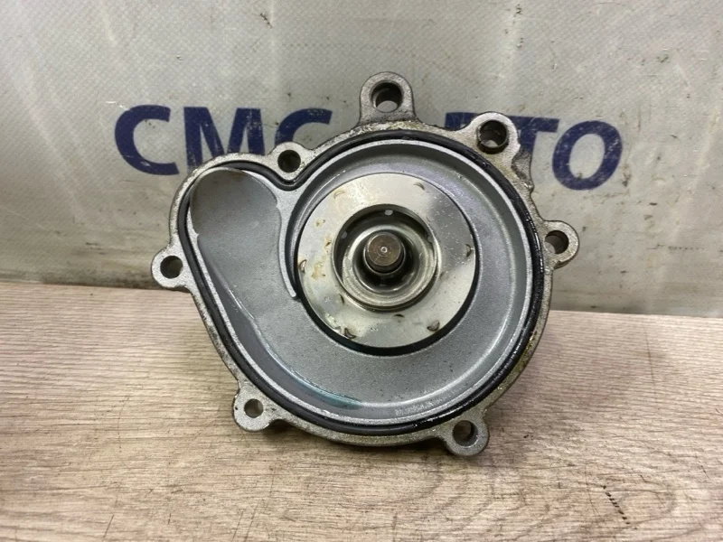 Помпа системы охлаждения Mercedes-Benz E-Class 2012 A2712001001 W212 271.860