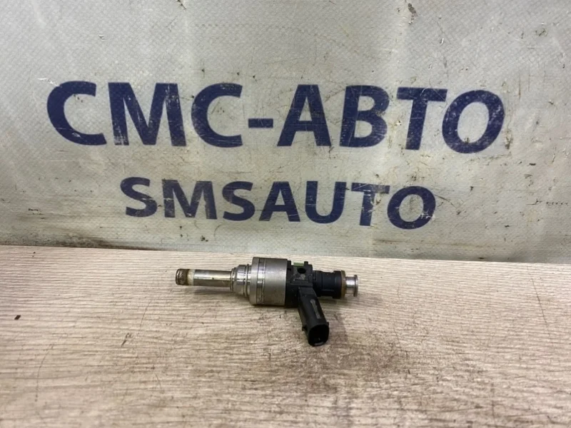 Форсунка топливная Mercedes-Benz E-Class 2012 A2710780823 W212 271.860