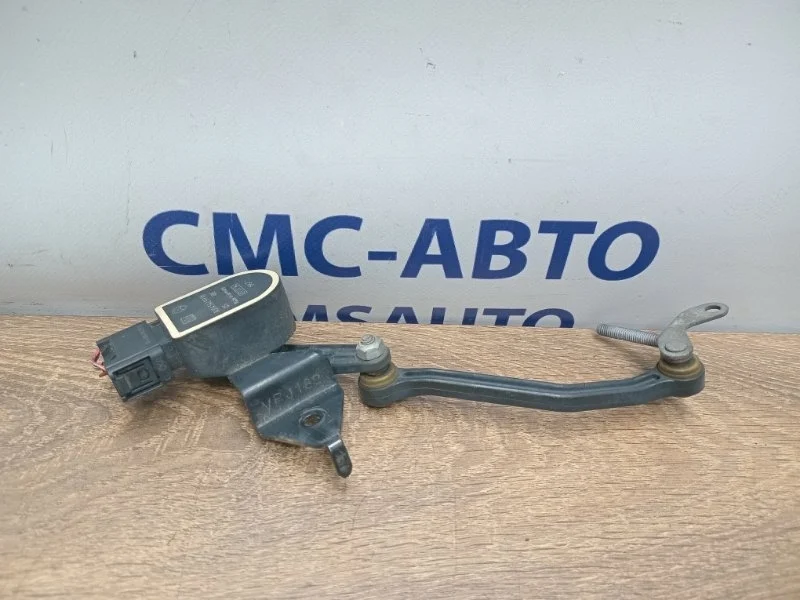 Датчик уровня подвески Mercedes-Benz Ml A0045429918 W166 276.955, передний