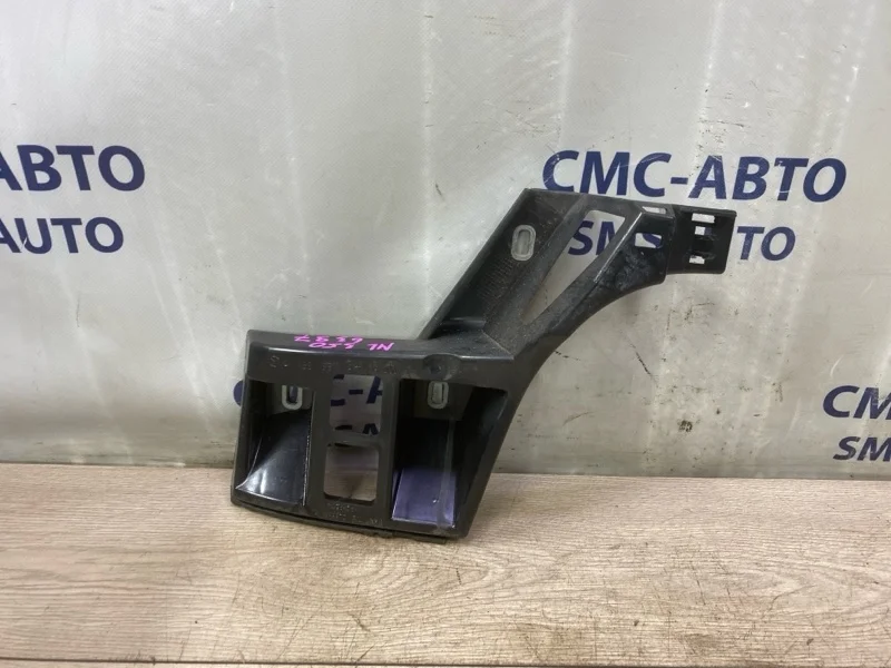 Кронштейн бампера Mercedes-Benz Ml A1668803403 W166 276.955, задний правый