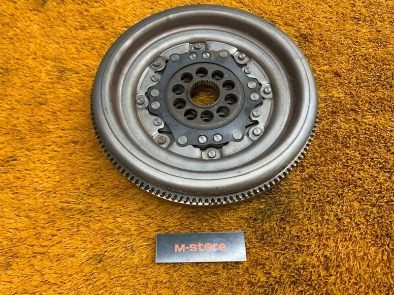 Маховик Volkswagen Passat CC 2008 B6/358
